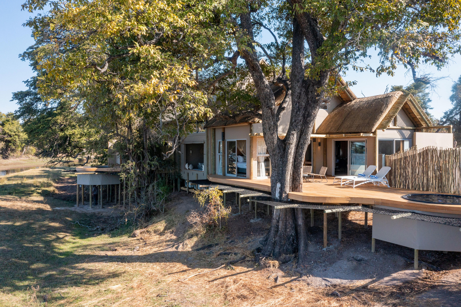 Victoria Falls River Lodge Victoria Falls River Lodge: Villa - Gesamtansicht