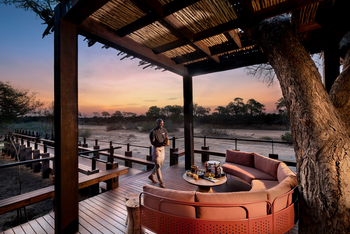 andBeyond Ngala Tented Camp: Deck mit Blick