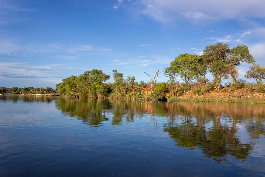 Ndhovu Safari Lodge