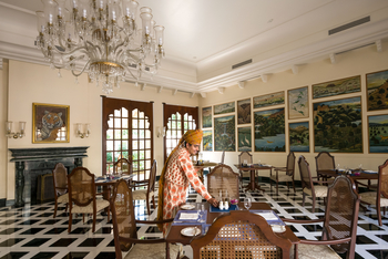The Oberoi Vanyavilas Wildlife Resort The Oberoi Vanyavilas Wildlife Resort: Im Restaurant