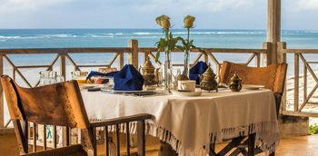 Alfajiri Villas Alfajiri Villas: Gedeckter Frühstückstisch Cliff Villa