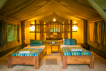 Kibale Forest Camp: Gästezelt mit privatem Bad