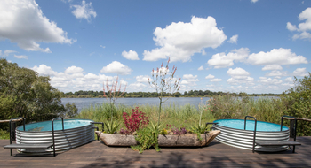 Mukwa River Lodge: Family River Suite