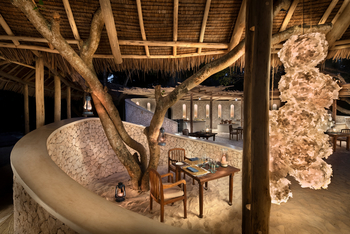 andBeyond Mnemba Island Lodge: Dining Space