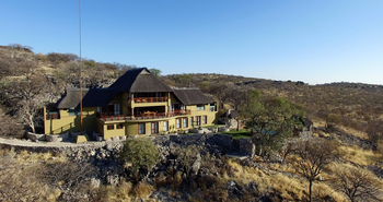 Epacha Game Lodge: Villa mit Terrasse