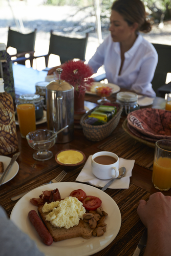 Mdonya Old River Camp: Frühstück