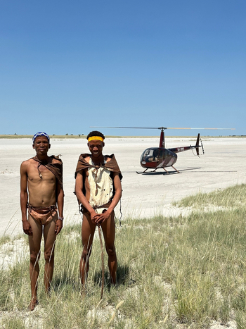 Moela Safari Lodge Moela Safari Lodge: San Männer