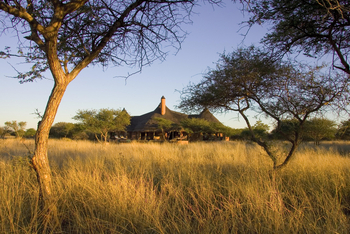 Okonjima Luxury Bush Camp: Hauptgebäude