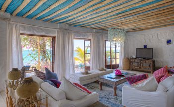 Kaya Mawa Kaya Mawa: Exklusives Ndomo House