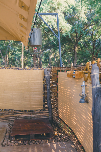 Kutali Camp Kutali Camp: Gästezelt - Bucket Shower