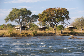 Toka Leya Camp Toka Leya Camp: Ausblick Camp