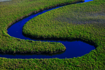 Duba Explorers Camp: Nqoga River von oben