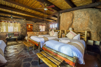 Eagle's Nest Chalets: Interieur