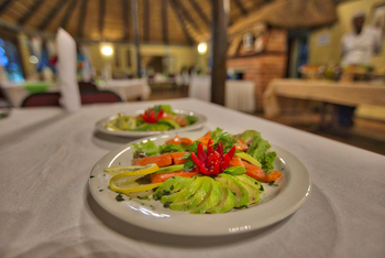 Island Safari Lodge: Essen und Trinken