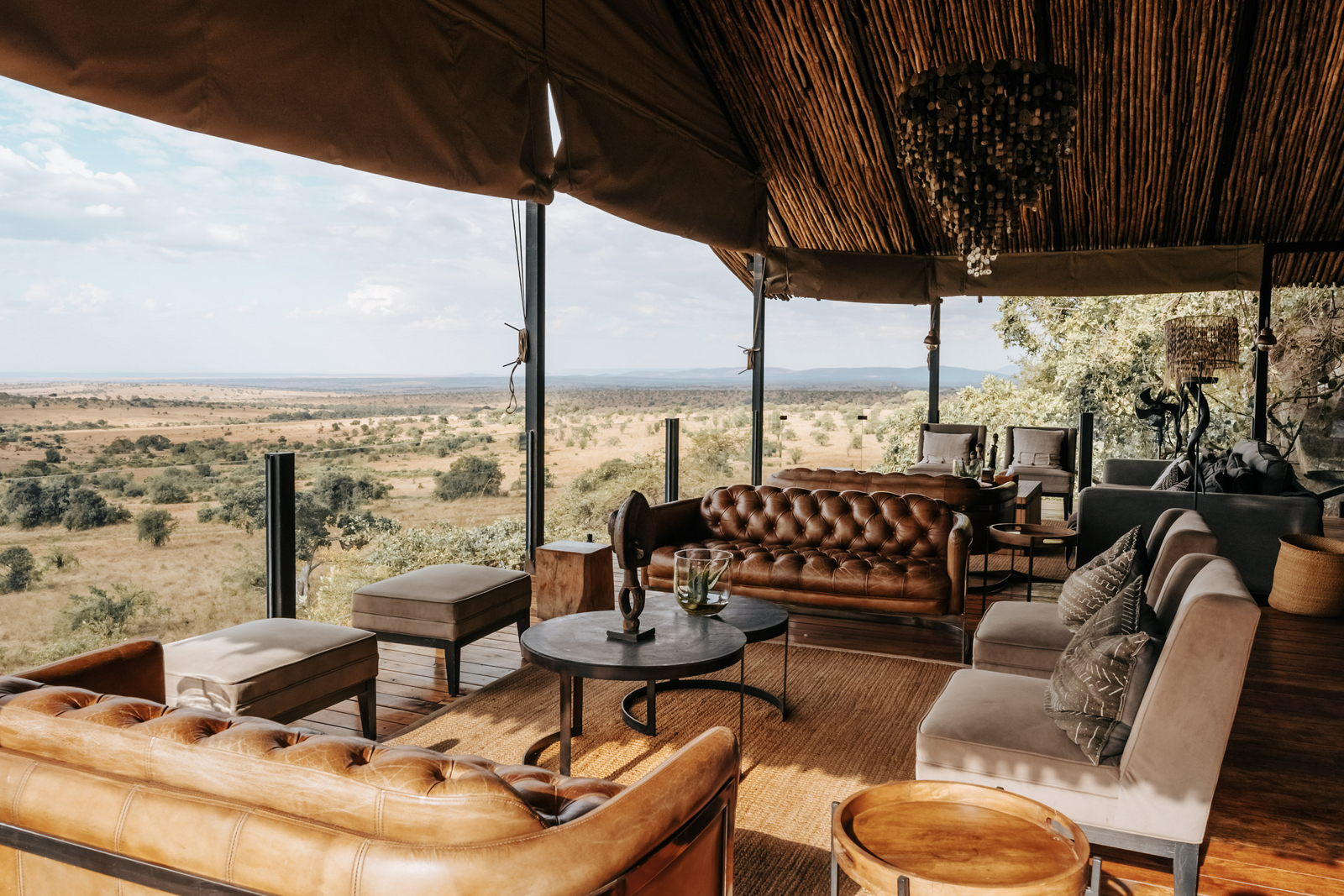 Nimali Mara Camp Nimali Mara Camp: Überdachte Terassen Lounge