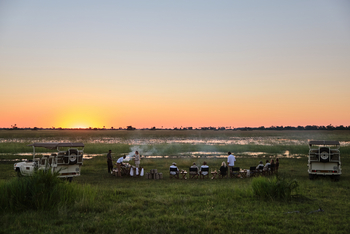 Xigera Safari Lodge Xigera Safari Lodge: Sundowner