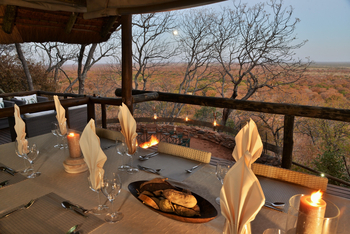 Ghoha Hills Savuti Lodge Ghoha Hills Savuti Lodge: Esstisch