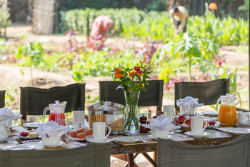 Kings Lodge: Frühstückstisch