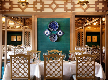 Taj Mahal, New Delhi: House of Ming