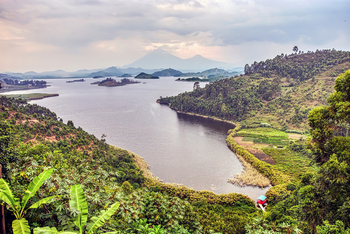 Chameleon Hill Forest Lodge: Blick auf Mutandasee