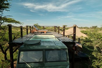 Mara Expedition Camp: Pool Truck