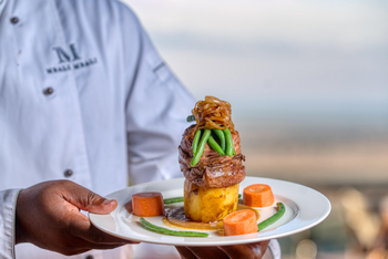 Mbali Mbali Soroi Serengeti Lodge: Küche