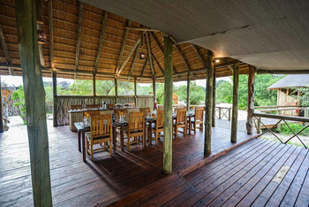 Mogogelo Camp Mogogelo Camp: Speisesaal