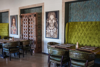 Etosha Oberland Lodge Etosha Oberland Lodge: Tisch im Restaurant