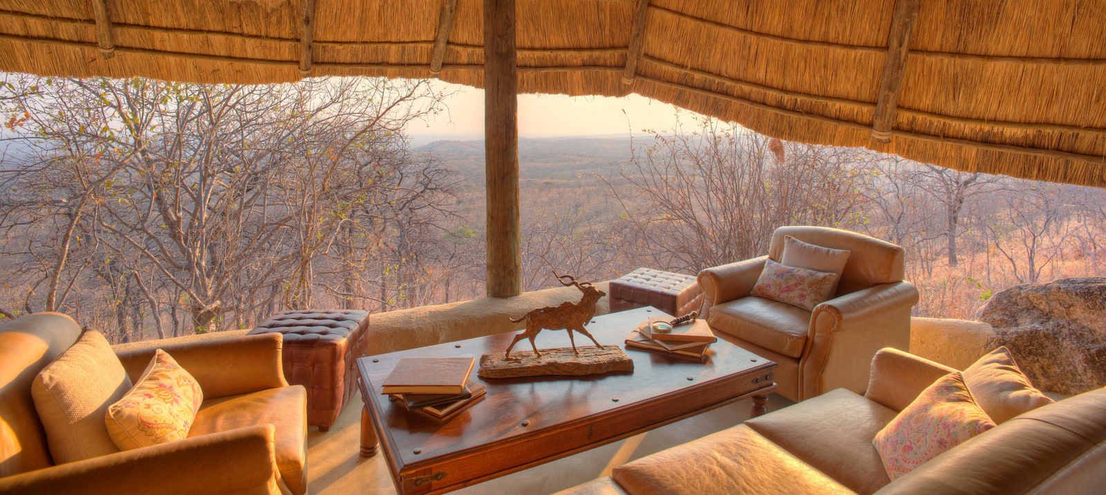 Ikuka Safari Camp Ikuka Safari Camp: Lounge