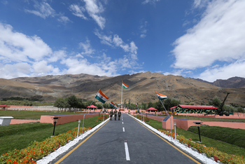Ladakh: Kriegsdenkmal in Drass