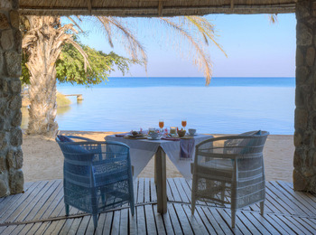 Kaya Mawa Kaya Mawa: Frühstückstisch