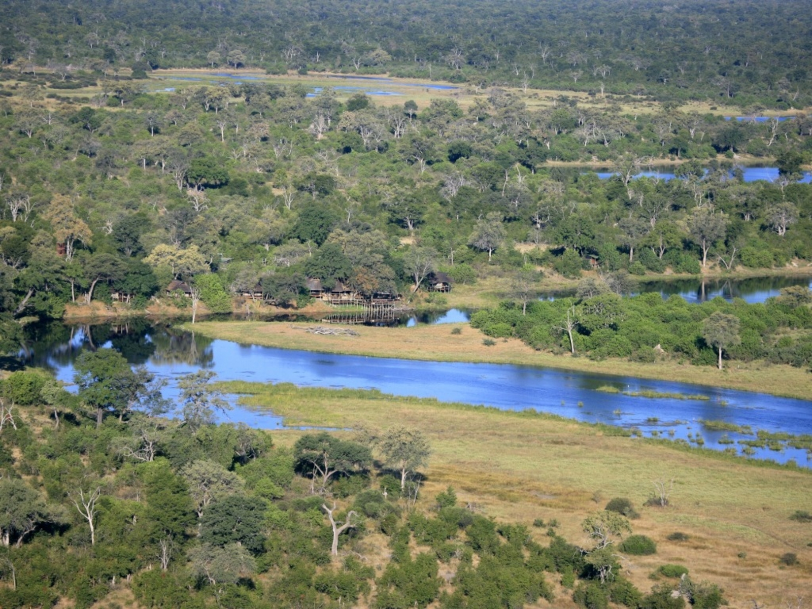 Savuti Camp Savuti Camp: Lage am Channel