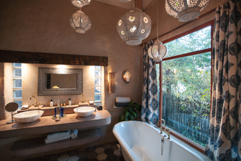 Tongabezi Tongabezi: Nut House