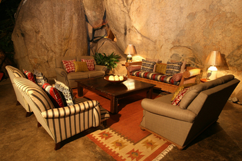 Camp Amalinda: Felsenlounge