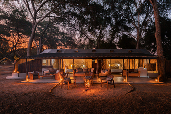 Old Mondoro Camp: Familienzelt