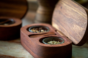 Shebas Secret Garden: Details