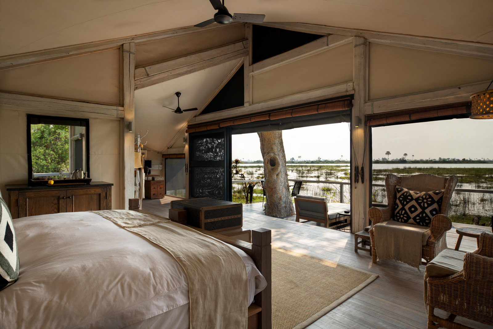 Abu Camp Abu Camp: Offenes Chalet