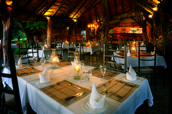 Thamalakane River Lodge: Restaurant