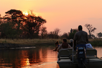 Camp Kwando: Landschaft und Tiere