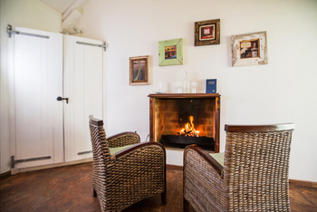 Kalahari Farmhouse: Kamin