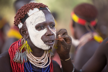 Lale's Camp: Stammeskultur - Kara