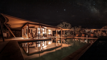 Elewana Lodo Springs: Zelt unter Sternenhimmel