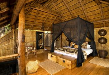 Chamilandu Bushcamp: Doppelbett