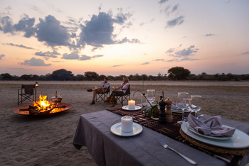 Gham Dhao Lodge Gham Dhao Lodge: Bush Dinner