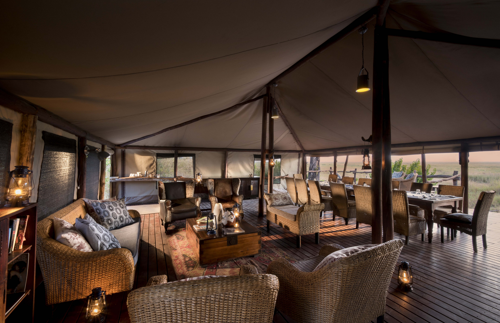 Linyanti Bush Camp Linyanti Bush Camp: Lounge