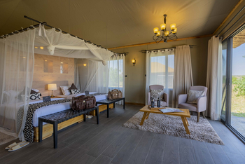 Serengeti Mara River Camp: Twin Suite Interior