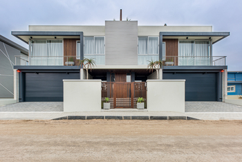 The Pearls Beach Pods: Fassade