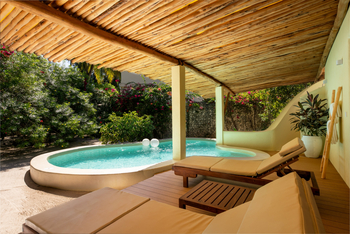 Zanzibar White Sand Luxury Villas: Garden Villa mit Pool