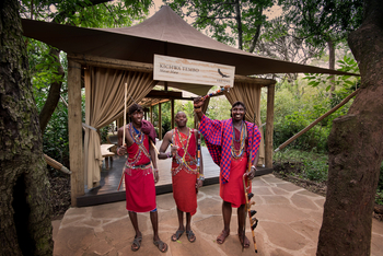 andBeyond Kichwa Tembo Tented Camp: Tänzer