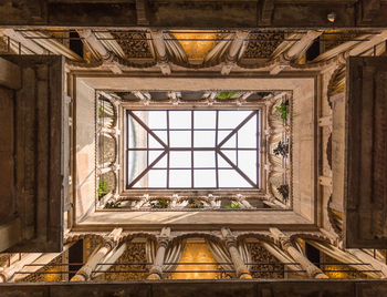 BrijRama Palace: Zentraler Innenhof